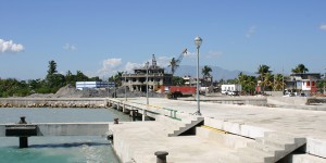 Supervision de la réfection du quai et de la construction des bâtiments administratifs de la base maritime de Les Cayes, Haiti